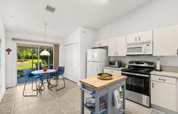 3163 Meadow Street, Lynn Haven, FL 32444