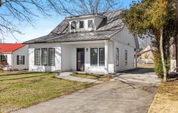 103 E Main St, Englewood, TN 37329