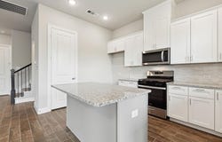 589 Hutchinson Lane, Lewisville, TX 75077