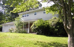 20 Maple Terrace, Ledyard, CT 06339