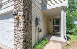 4892 Bluff Heights Trail SE, Prior Lake, MN 55372