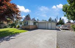 1812 S Pines Rd, Spokane Valley, WA 99206