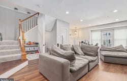 18639 CLOVERCREST Circle, OLNEY, MD 20832