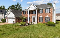 17212 Bluffview Ridge Place, Chesterfield, MO 63005