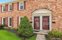 2471 Abbington Drive SE, Grand Rapids, MI 49506