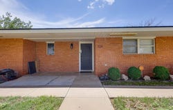709 21st St, Lamesa, TX 79331