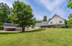 8632 Anchor Drive, Delton, MI 49046