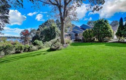9 Shipyard Lane, Setauket, NY 11733