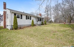 1 Brussels Avenue, Wethersfield, CT 06109