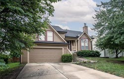 16403 W 156th Terrace, Olathe, KS 66062