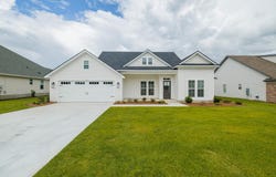 169 Audrey Lane, Hahira, GA 31632