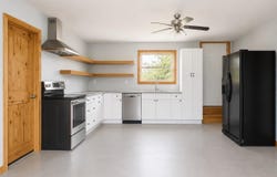 239b Ozark Loop, Conway, MO 65632