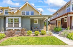 1650 NW Lewis Street, Bend, OR 97703