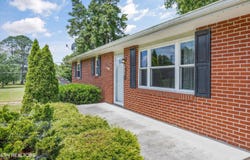 9329 N Ruggles Ferry Pike, Strawberry Plains, TN 37871