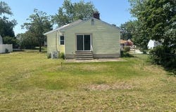 215 4TH AVENUE, WEST BERLIN, NJ 08091