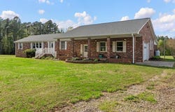 218 Deer Run Rd, Blackstone, VA 23824