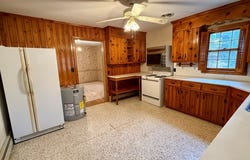 1242 LP Bailey Memorial Hwy, Halifax, VA 24558