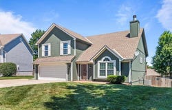 3605 NW Pier Court, Blue Springs, MO 64015
