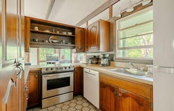 450 Lieutenant Island Road, Wellfleet, MA 02667