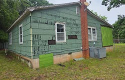 150 Roanoke Rd, Liberty, SC 29657
