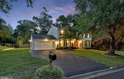 10302 GALPIN COURT, GREAT FALLS, VA 22066