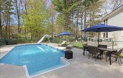5 Spring St, Douglas, MA 01516