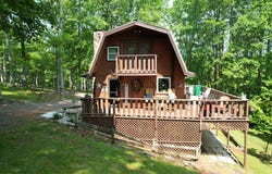 952 Kanawha Ridge Road, Dugspur, VA 24325