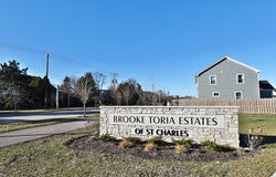 4012 Faith Lane, St. Charles, IL 60174