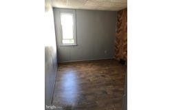 1037 COTTON Street, READING, PA 19602