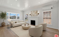 9470 Harvard Blvd, Los Angeles, CA 90047