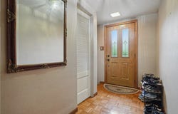 5849 Wilson Dr, Bethel Park, PA 15102