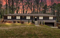 3819 Dora Drive SE, Smyrna, GA 30082
