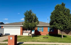 2120 Lynn St, Pampa, TX 79065