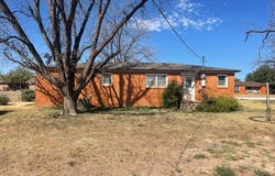 2406 Uvalde Ave, Snyder, TX 79549