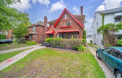 17592 Wisconsin Street, Detroit, MI 48221