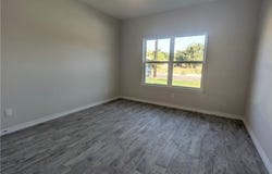 1712 E Avenue G, Lampasas, TX 76550