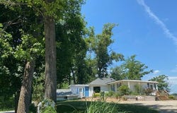 777 W Lincoln Avenue, White Cloud, MI 49349