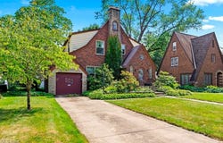 251 Hamilton Avenue, Elyria, OH 44035