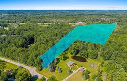 1444 N TIMBER Trail, SUAMICO, WI 54173-0320