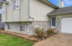 7409 E Brookview Cir, Wichita, KS 67226