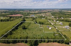 15.2 Hill School Road, Richmond, MO 64085
