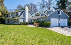 4 Terrace Court, Port Washington, NY 11050