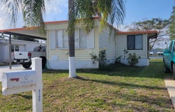 4198 70th Road, west Palm Street, FL 33404