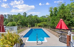 253 Clubhouse Drive SW, Supply, NC 28462