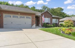 6701 N GRAND FIR Drive, Edwards, IL 61528