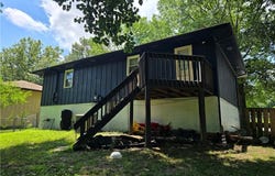 1615 SE Royal Street, Oak Grove, MO 64075