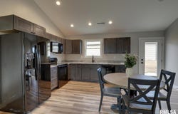 2815 N 23RD Street, Quincy, IL 62305