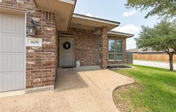 809 Dove Run Trail, College Station, TX 77845