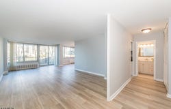 1 Claridge Dr, Verona Twp., NJ 07044-3005