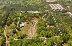 398 G H Lowery Rd, CHATSWORTH, GA 30705